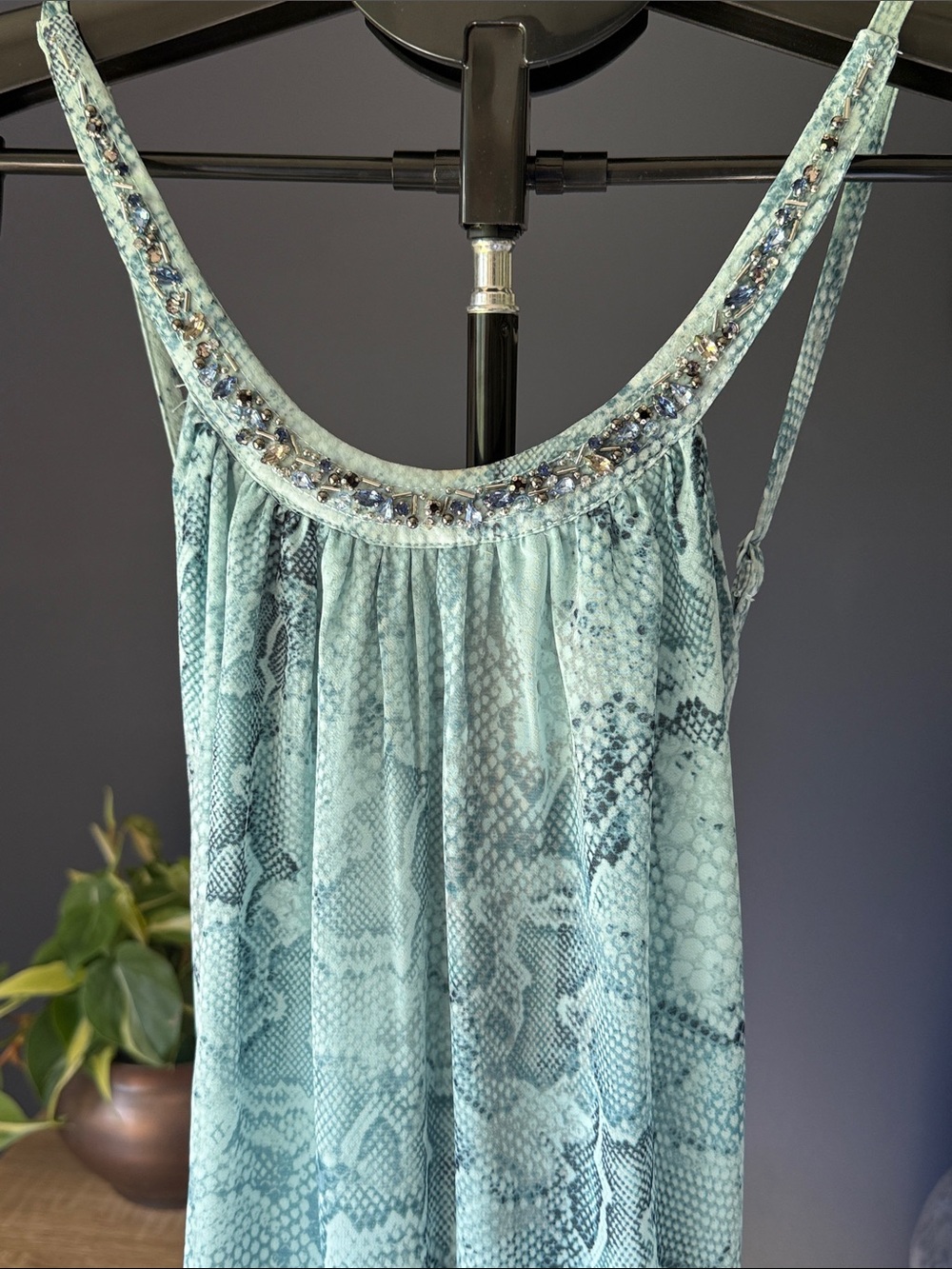 White House Black Market Med.Aqua Snake-Print Beaded Cami (like new without tags